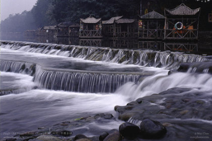 The Wooden Boats on the River | 平乐古镇